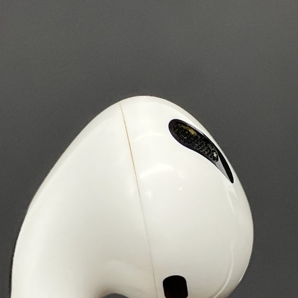 【中古】AirPods Pro MWP22J/A【秋葉原】