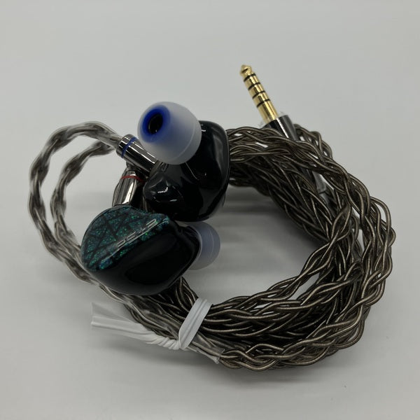 【新品・未開封】AFUL Performer 5+2 4.4mm有線イヤホン AFUL 【中古】Performer 5+2 (Performer7) 4.4mm【秋葉原】 – e☆イヤホン