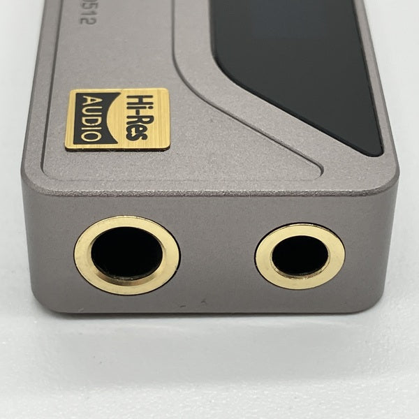 【中古】UA4 チタニウム【日本橋】