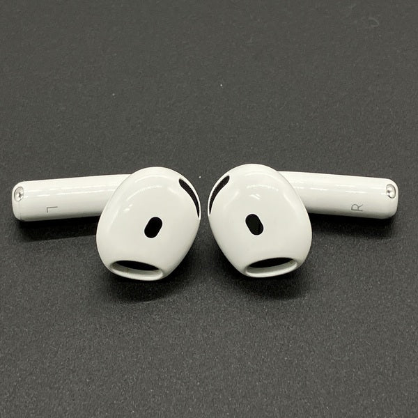 【中古】AirPods 4 MXP93J/A（アクティブノイズキャンセリング搭載）【秋葉原】
