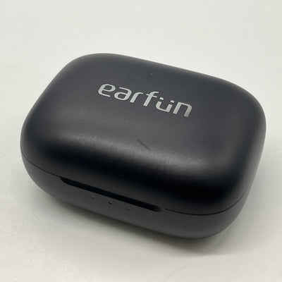 【中古】Air Pro 4 - Black【秋葉原】