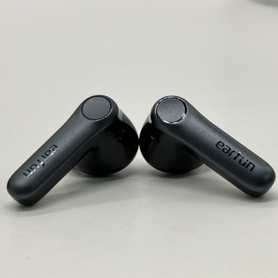 【中古】Air Pro 4 - Black【秋葉原】