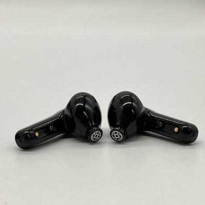 【中古】Air Pro 4 - Black【秋葉原】