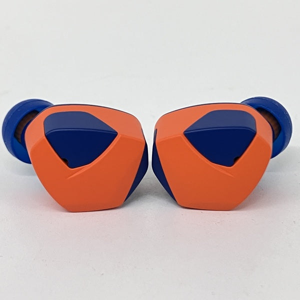 final 【中古】ドラゴンボールZ×final 完全ワイヤレスイヤホン 悟空