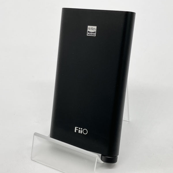 【中古】Q3 【FIO-Q3】【日本橋】
