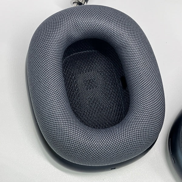 Apple 【中古】AirPods Max(USB-C) MWW43ZA/A ミッドナイト【秋葉原