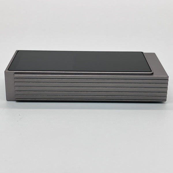 【中古】UA6 Titanium【秋葉原】