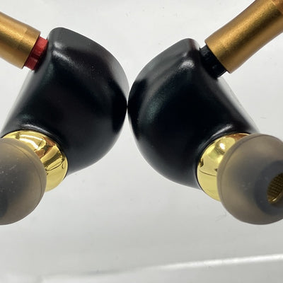 【中古】Hi-Unit001-pnk(クラウドファンディング版 ダルマオーディオ製リモコンマイク付きケーブル&4.4㎜バランスケーブ『龍柱』限定色)【秋葉原】