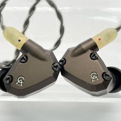 【中古】Holocene 【CAM-5577】【日本橋】