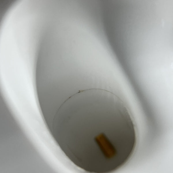 【中古】AirPods Pro (第2世代) MQD83J/A【秋葉原】