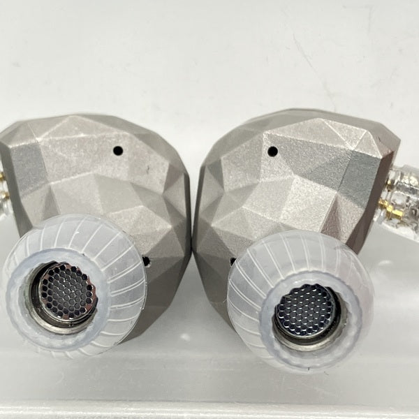 【中古】Kadenz【秋葉原】