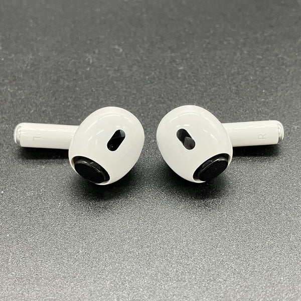 【中古】MagSafe充電ケース(USB-C)付きAirPods Pro(第2世代) MTJV3JA【仙台】