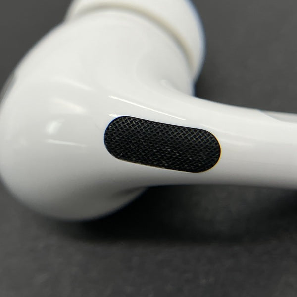 【中古】MagSafe充電ケース(USB-C)付きAirPods Pro(第2世代) MTJV3JA【日本橋】