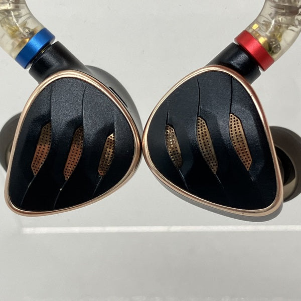 【中古】FH5s Black 【FIO-IEM-FH5S-B】【日本橋】