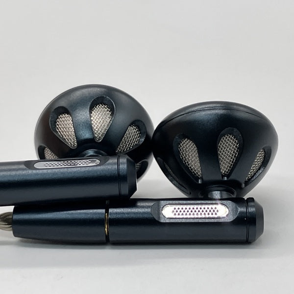 【中古】FF5 Black 【FIO-IEM-FF5-B】【名古屋】