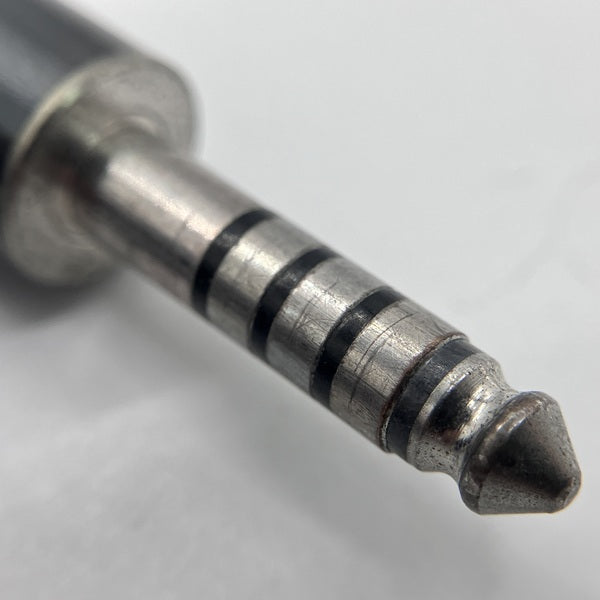 e☆イヤホン・ラボ 【中古】Iolite CIEM2Pin-4.4mm(イヤーループ仕様