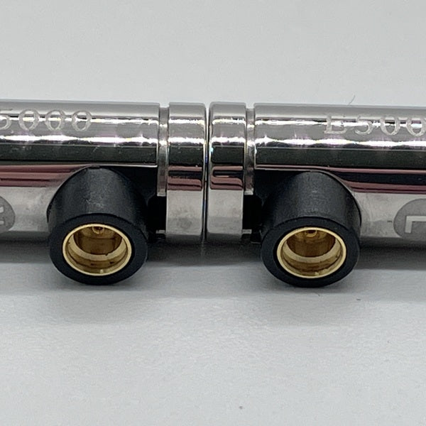 【中古】E5000（ケーブル欠品）【秋葉原】