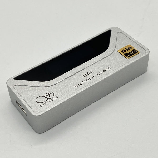 【中古】UA4 シルバー【秋葉原】