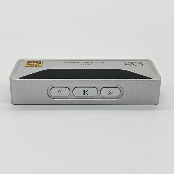 【中古】UA4 シルバー【秋葉原】