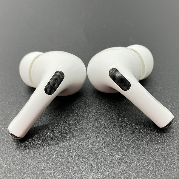 【中古】AirPods Pro (第2世代) MQD83J/A【仙台】