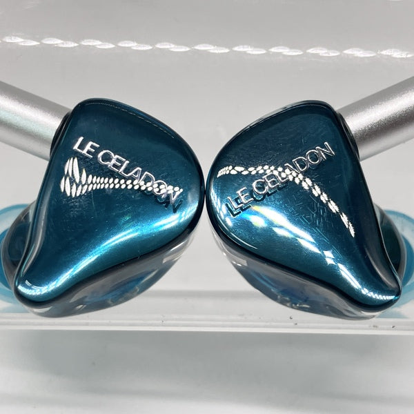 【中古】LE CELADON 【AZL-LECELADON】【名古屋】