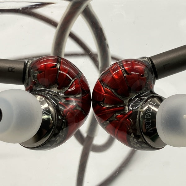 未使用品 ARTPICAL Lucifer iem イヤホン 8/27発売】ARTPICALから音質とデザイン性に満ちた芸術品のような有線