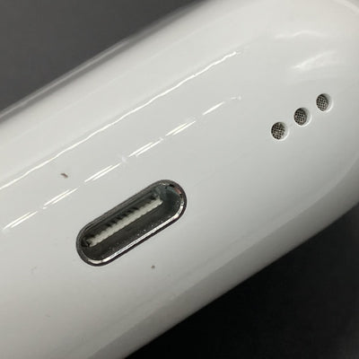 【中古】MagSafe充電ケース(USB-C)付きAirPods Pro(第2世代) MTJV3JA【名古屋】