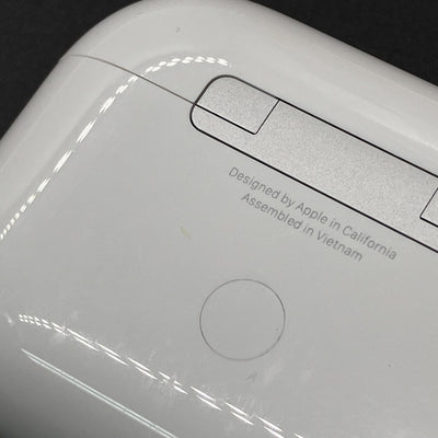 【中古】MagSafe充電ケース(USB-C)付きAirPods Pro(第2世代) MTJV3JA【名古屋】