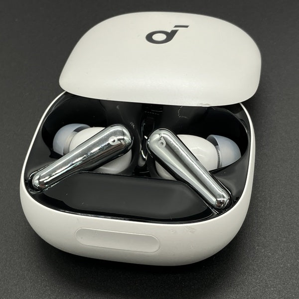 【中古】Soundcore Liberty 4 Pro パールホワイト 【A3954N21】【秋葉原】