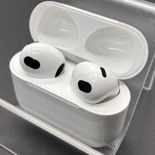 【中古】Airpods MME73J/A 3rd Generation【秋葉原】
