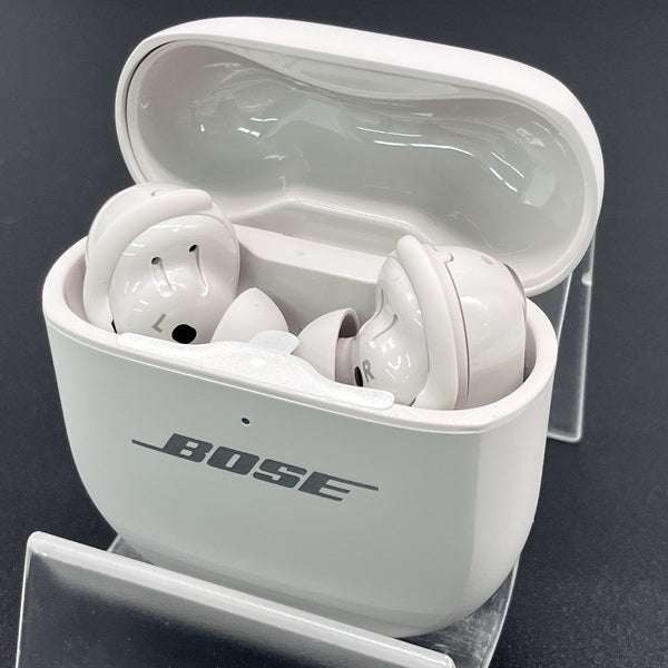 【中古】Quietcomfort Ultra Earbuds 2nd Gen White Smoke【秋葉原】