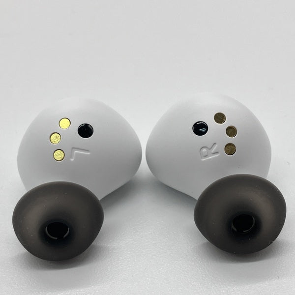 【中古】Arctis GameBuds White 【61682J】【秋葉原】