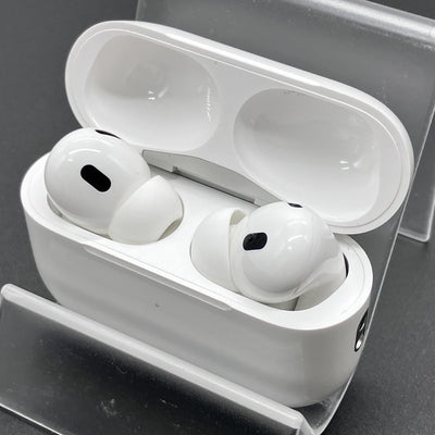 【中古】MagSafe充電ケース(USB-C)付きAirPods Pro(第2世代) MTJV3JA【秋葉原】