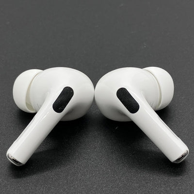 【中古】MagSafe充電ケース(USB-C)付きAirPods Pro(第2世代) MTJV3JA【秋葉原】