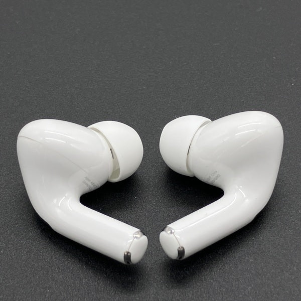 【中古】MagSafe充電ケース(USB-C)付きAirPods Pro(第2世代) MTJV3JA【秋葉原】