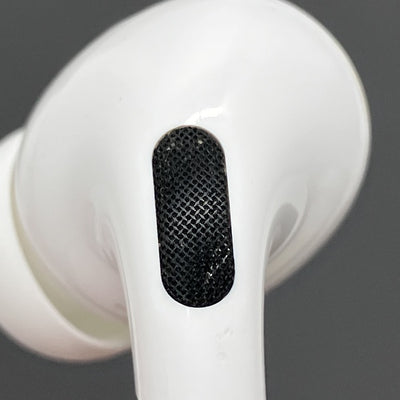 【中古】MagSafe充電ケース(USB-C)付きAirPods Pro(第2世代) MTJV3JA【秋葉原】