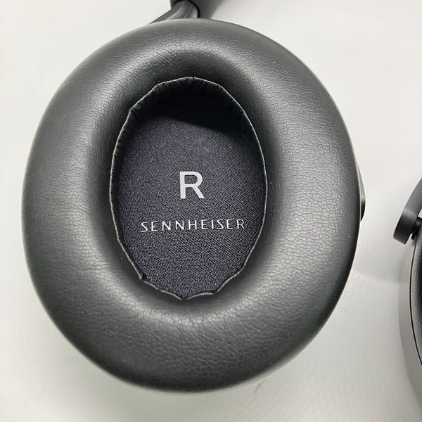 【中古】MOMENTUM 4 Wireless ブラック 【M4AEBT BLACK】【秋葉原】