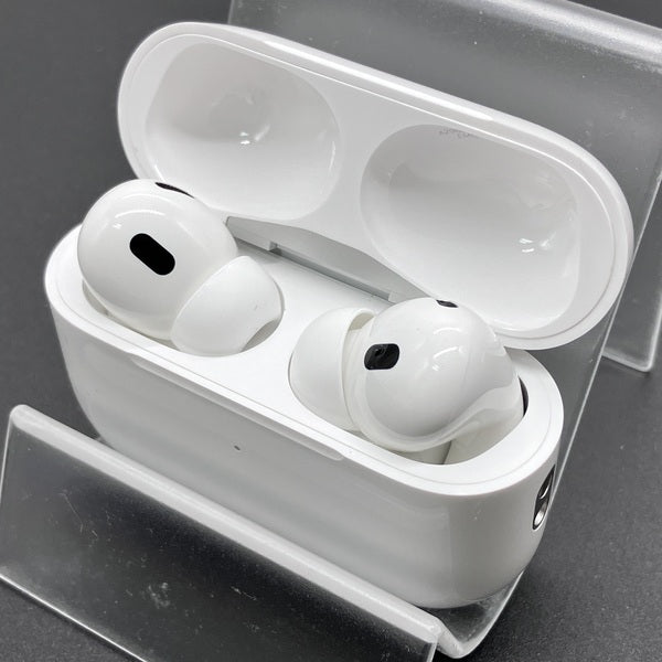 【中古】MagSafe充電ケース(USB-C)付きAirPods Pro(第2世代) MTJV3JA【秋葉原】