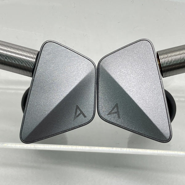 【中古】AK ZERO1 Special Package 【IRV-AK-ZERO1-SP】【日本橋】