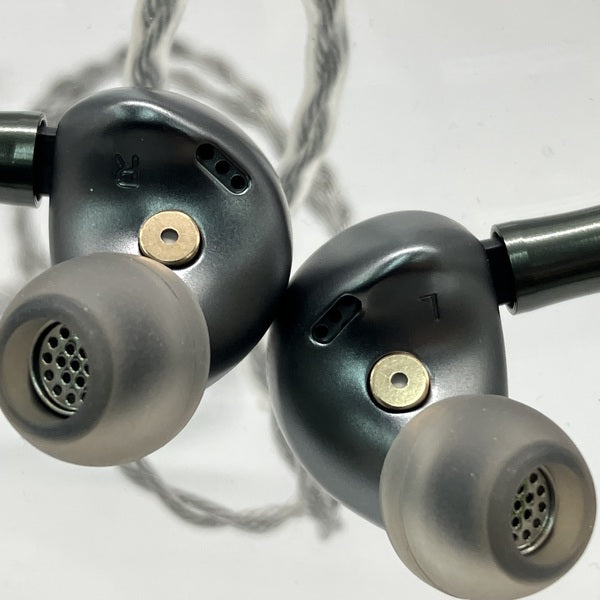 BQEYZ 【中古】Autumn アッシュグリーン (4.4mmプラグ)【秋葉原】 – e