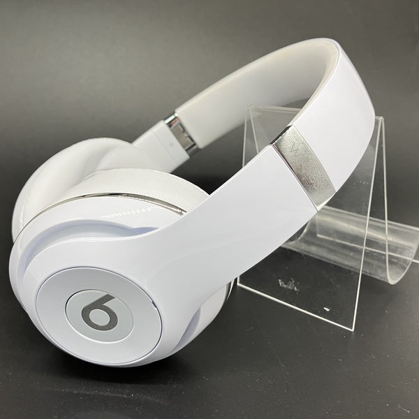 【中古】beats studio wireless グロスホワイト 【BT STUDIO WL GWHT(MP1G2PA/A)】【秋葉原】