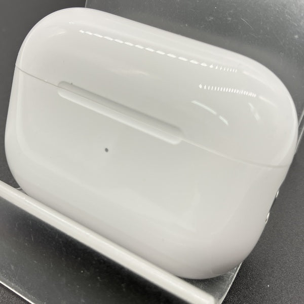 Apple 【中古】MagSafe充電ケース(USB-C)付きAirPods Pro(第2世代