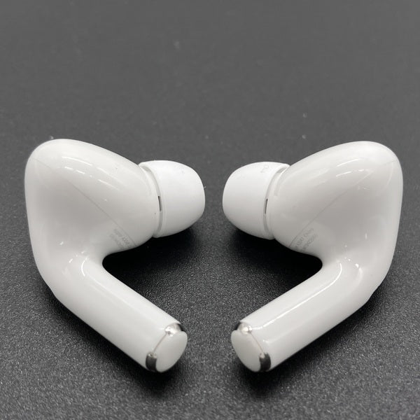Apple 【中古】MagSafe充電ケース(USB-C)付きAirPods Pro(第2世代