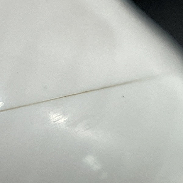 【中古】MagSafe充電ケース(USB-C)付きAirPods Pro(第2世代) MTJV3JA【秋葉原】