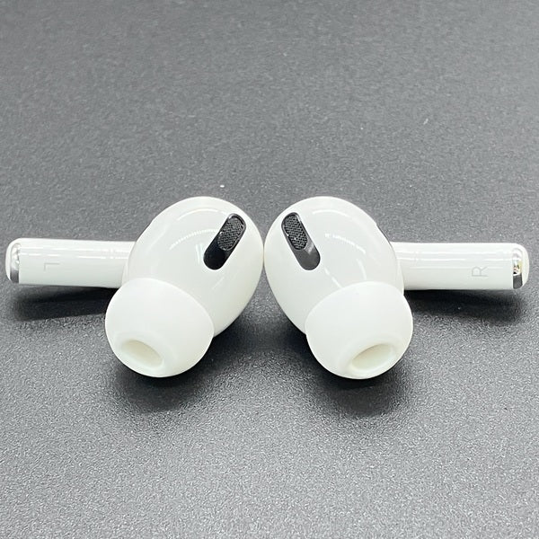 【中古】AirPods Pro MWP22J/A【日本橋】