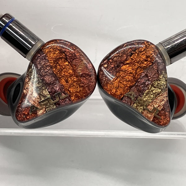 【中古】PERFORMER 8【秋葉原】