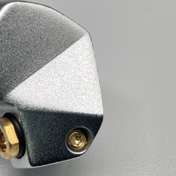 【中古】B3 【FI-B3B2SSD】（ケーブル欠品）【秋葉原】