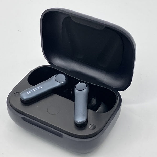 【中古】Air Pro 4 - Black【秋葉原】