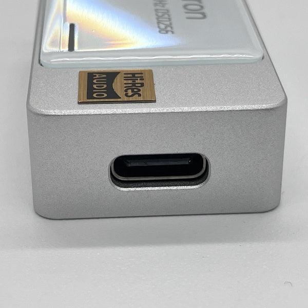 【中古】iBasso Jr. Macaron SV【秋葉原】