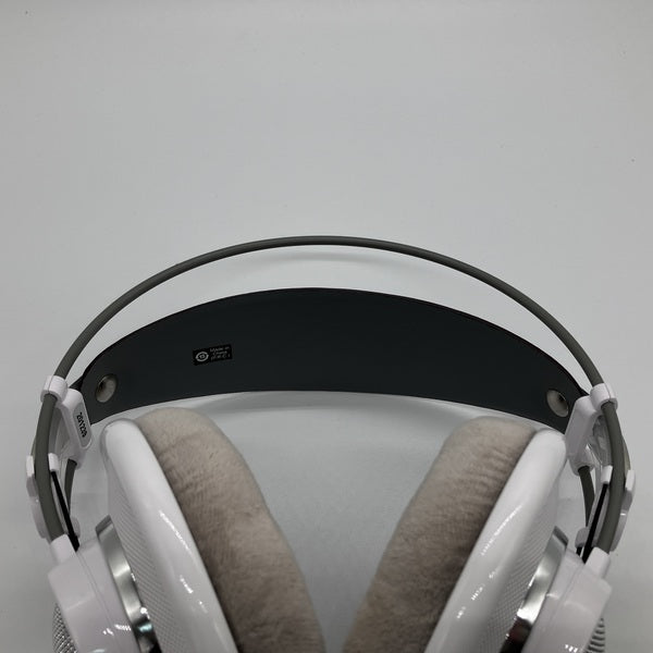 AKG 【中古】K701-Y3【秋葉原】 – e☆イヤホン